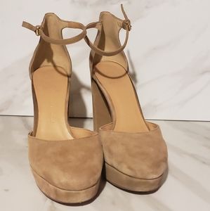 women's Banana Republic ankle strap pump size 10